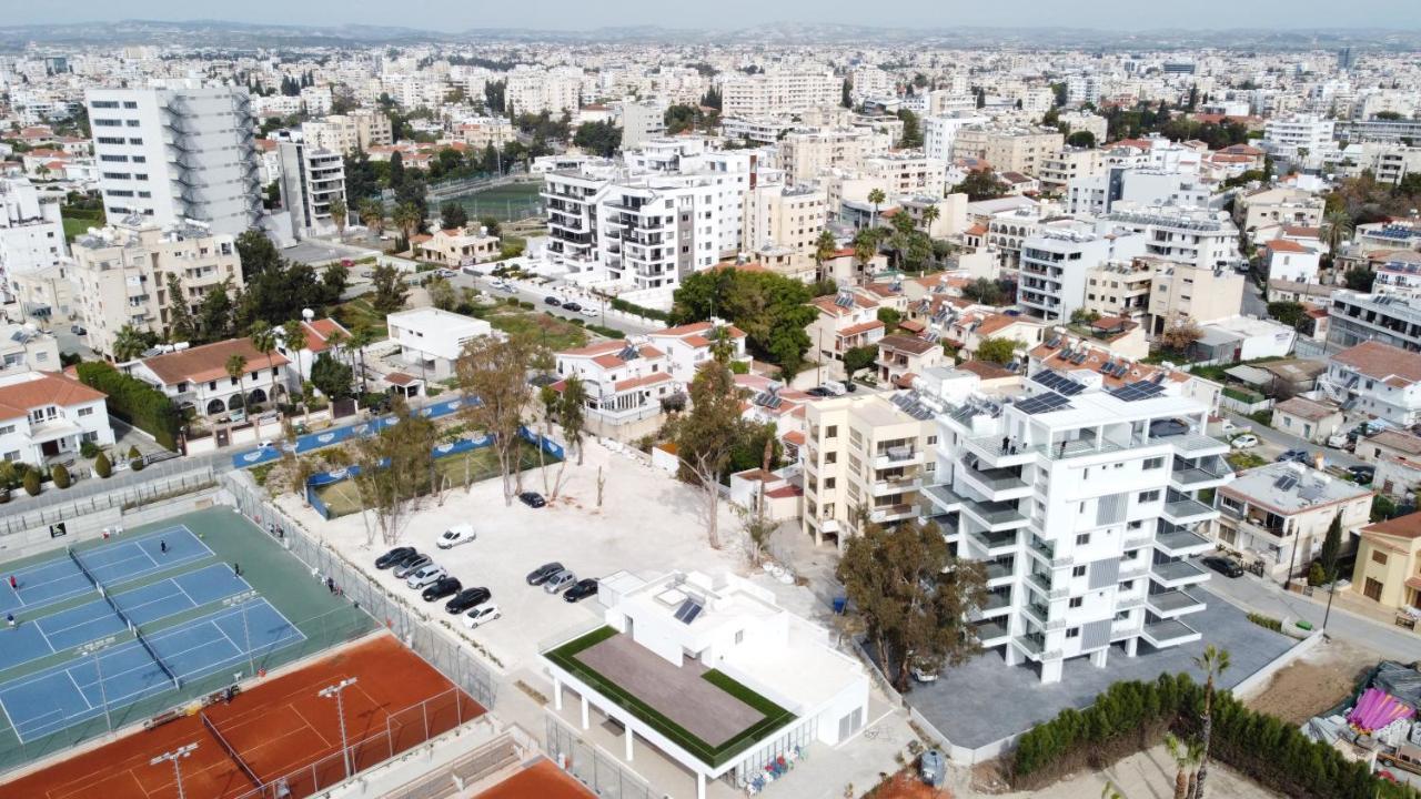 Liv Urban Suites Ларнака Экстерьер фото