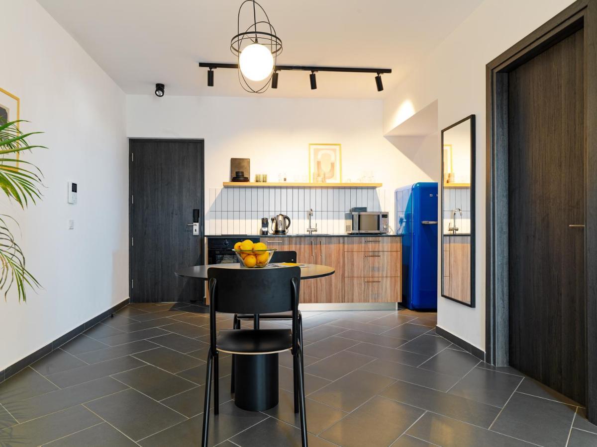 Liv Urban Suites Ларнака Экстерьер фото