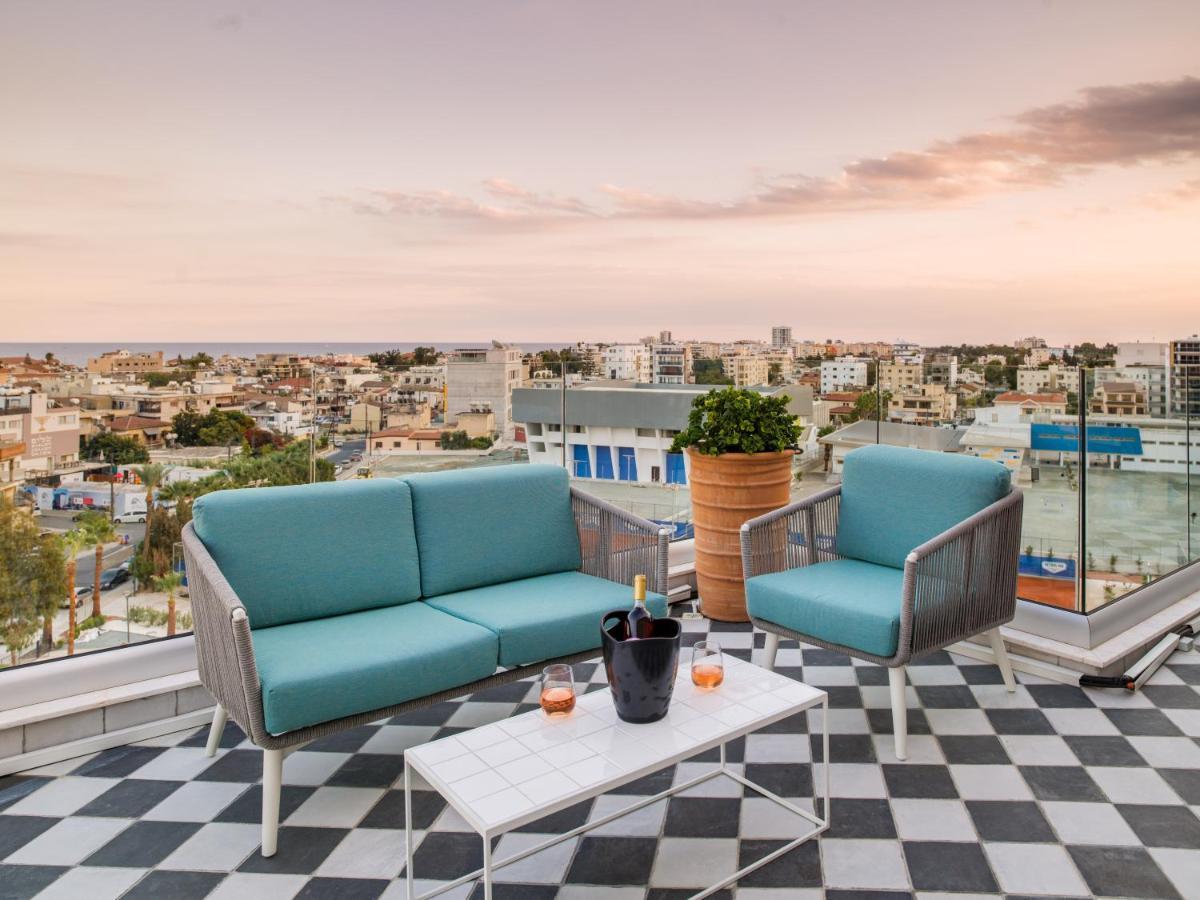 Liv Urban Suites Ларнака Экстерьер фото